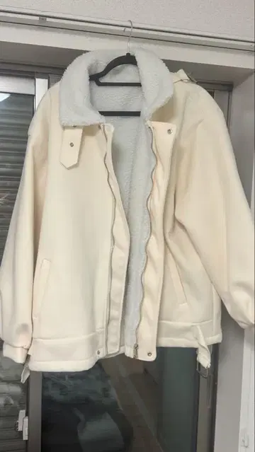 빅 실루엣 보아 안감 벌룬 슬리브 코트 자켓