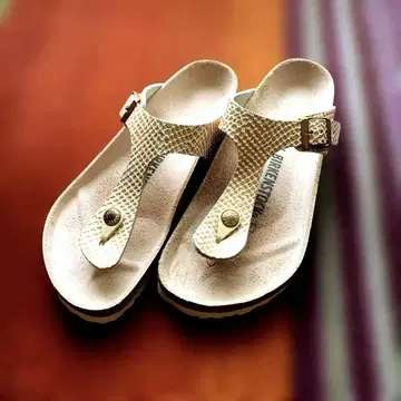 BIRKENSTOCK 기제 37 사이즈 스네이크 엠보 핑크 베이지