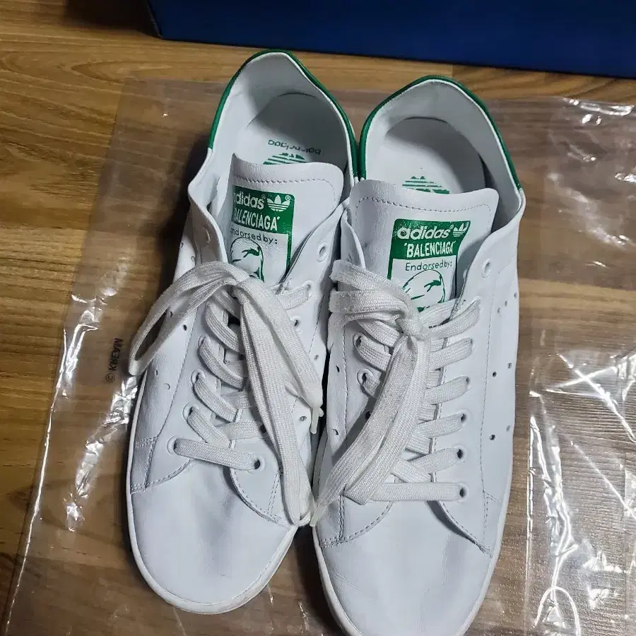43] Balenciaga x Adidas Stan Smith Core White Green