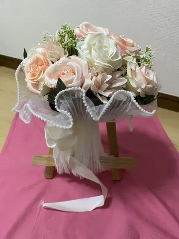 조화 꽃다발과 부토니아, 웨딩 이너, 그로브