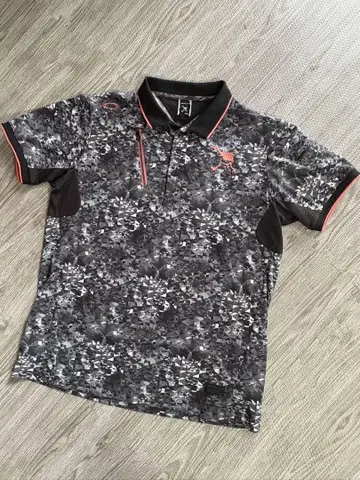 OAKLEY 오클리 반팔 피케 셔츠 스컬 자수 올 패턴 블랙 계열 XL