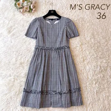 새상품급 M'S GRACY 축구 소재 체크 원피스 네이비 36