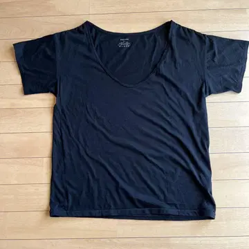 MACPHEE 블랙 V넥 티셔츠 size1
