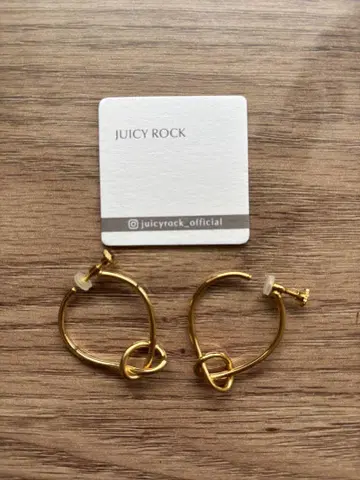 JUICY ROCK 노트 페어 쉐이프 후프 귀찌