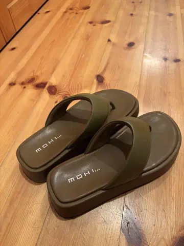 MOHI 샌들 23cm