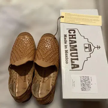 CHAMULA 소가죽 뜨개질 샌들 베이지