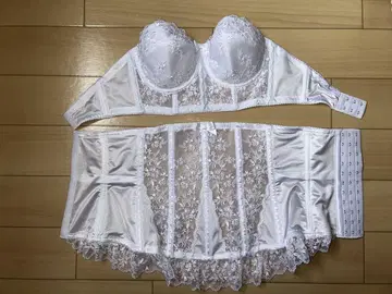 화이트 D70 브라이덜 이너 레이스 장식 세트