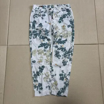 꽃무늬 SS 사이즈 팬츠