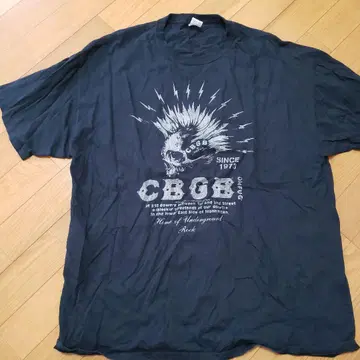 CBGB Electric Skull 티셔츠 XL