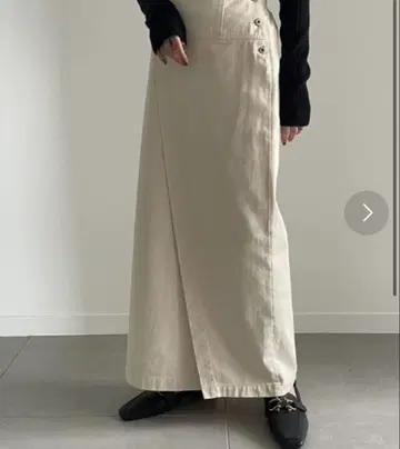 NEUNA 세미 타이트 랩 데님 롱 스커트