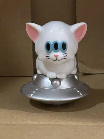 MEDICOMTOY VAG 시리즈 17 아트 정키 캣