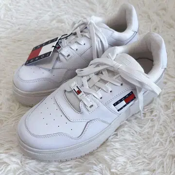 TOMMY HILFIGER 타미힐피거 통굽 스니커즈 25cm 택 포함