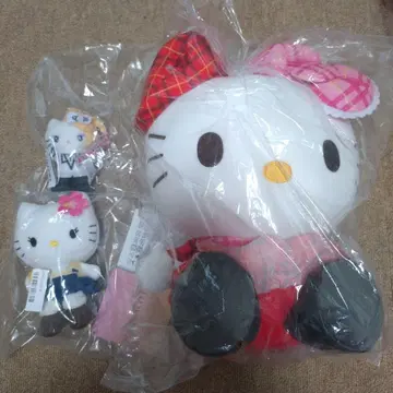 헬로키티 봉제 인형 세트