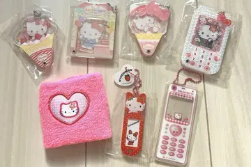 헬로키티 키링