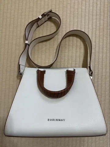 로빈 메이 ROBINMAY 백 대만