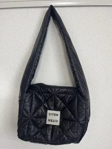 CITEN 퀼팅 숄더백 블랙
