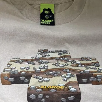 XLARGE 베이지 티셔츠 L 사이즈