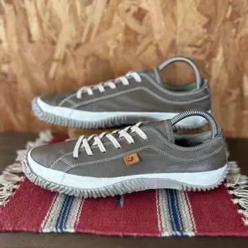 스핑글 무브 SS 23.5cm