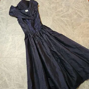 laura ashley 실크 슬리브리스 롱 원피스