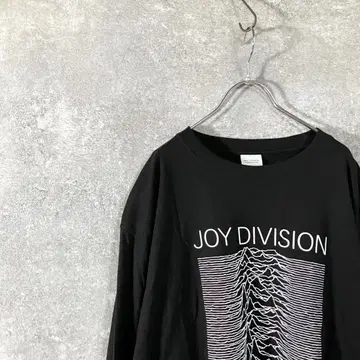 지유 JOY DIVISION 그래픽 T 블랙 롱 T 크루넥