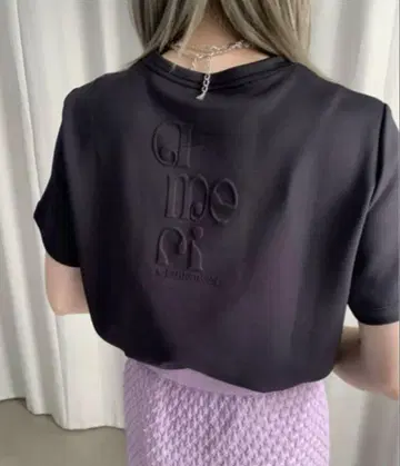 Ameri 아메리 AMERI EMBOSS LOGO TEE