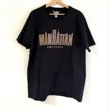 isness 티셔츠 MANHATTAN VIBES SCHOOL L 사이즈