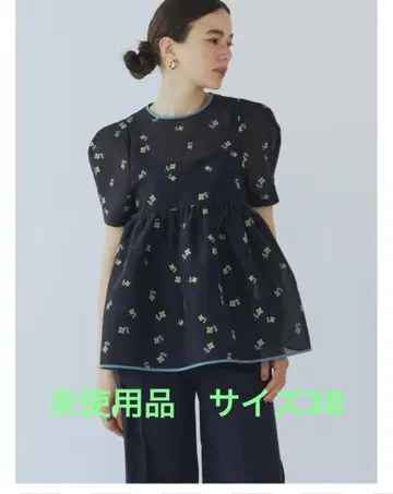 신상품 미사용 yori 요리 라메 클로버 퍼프 블라우스