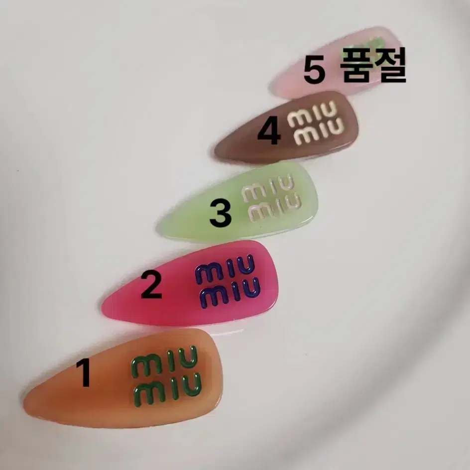 MIU MIU | 미우미우 Miu Miu Velvet Ribbon Hairpin (Authentic
