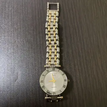 손목시계 작동품 피에르 가르뎅 Couture