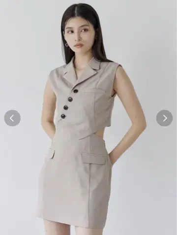 MURUA 매니쉬 베스트 미니 원피스 아이보리