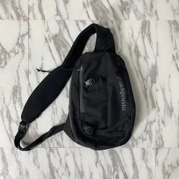 파타고니아 ATOM SLING 8L 원숄더 블랙 bag