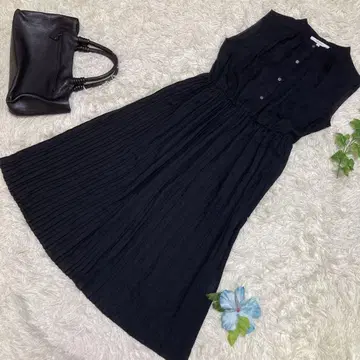 컨디션 최상 언타이틀 슬리브리스 플리츠 원피스 블랙 허리밴딩 2 M