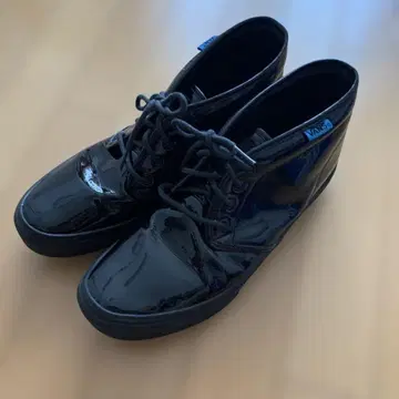 VANS SLY CHUKKA 블랙 에나멜 27.5