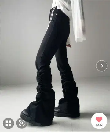 me+em select/헴 셔링 개더 스트레치 플레어 팬츠