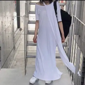 846 퍼버즈 Double long length tee 화이트 원피스