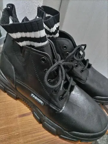 미사용품에 가까운 통굽 신발 24cm fashion