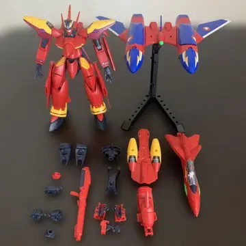 HG 1/100 VF-19 개조 파이어 발키리 사운드 부스터 장비