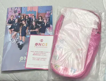 TWICE 팬클럽 혜택 응원봉 파우치 팬클럽 매거진