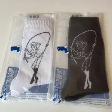 WHIMSY 윔지 FISHING GIRL SOCKS 화이트 블랙 세트