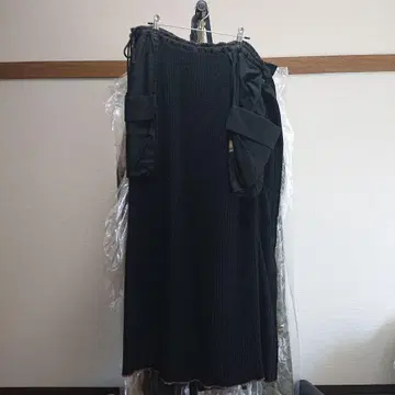 Y's BANG ON 블랙 타이트 스커트