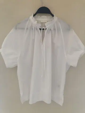 Ballsey 반팔 블라우스 화이트