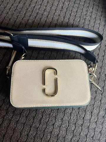 Marc Jacobs 마크제이콥스 THE SNAP SHOT
