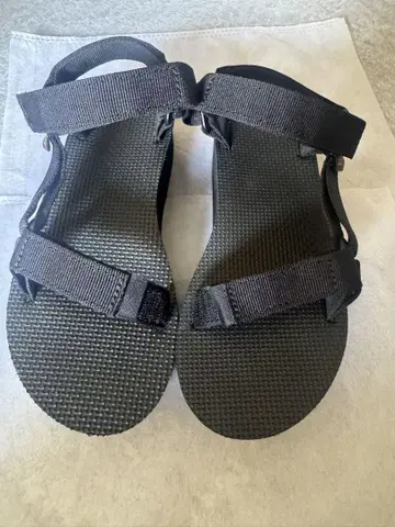 Teva 스포츠 샌들 통굽 블랙 23