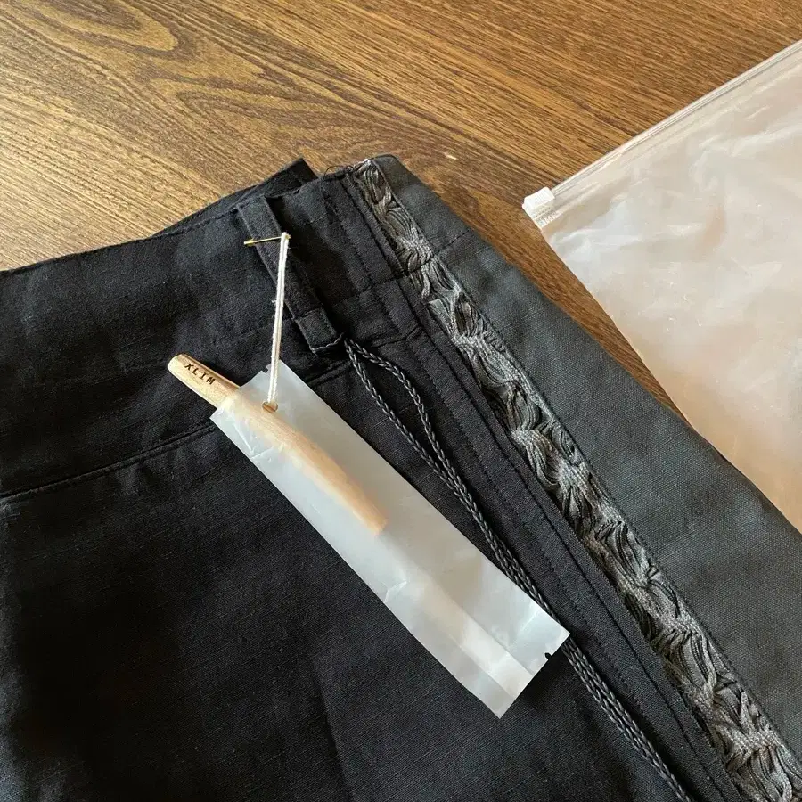 XLIM | 엑슬림 [Size M] Xlim ep.7 01 shorts on Bunjang Global Site.