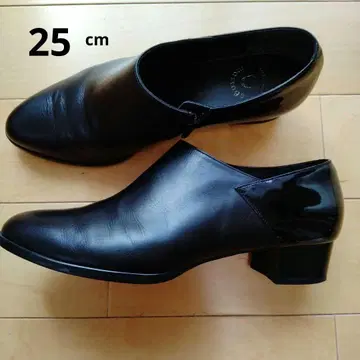 워터 마사지 가죽 신발 에나멜 25cm