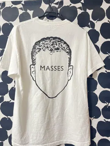 masses 마시스 티셔츠