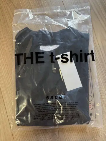 0 SACAI THE T-SHIRT 팩 T 아오야마 한정판 BLACK