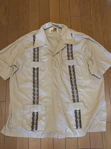 80년대/90년대 GUAYABERA 쿠바 셔츠 베이지 자수