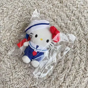 로리즈팜 Me% 마스코트 키링 헬로키티 해군