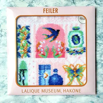미사용 새상품 FEILER 페이러 손수건 하코네 라릭 미술관 그린